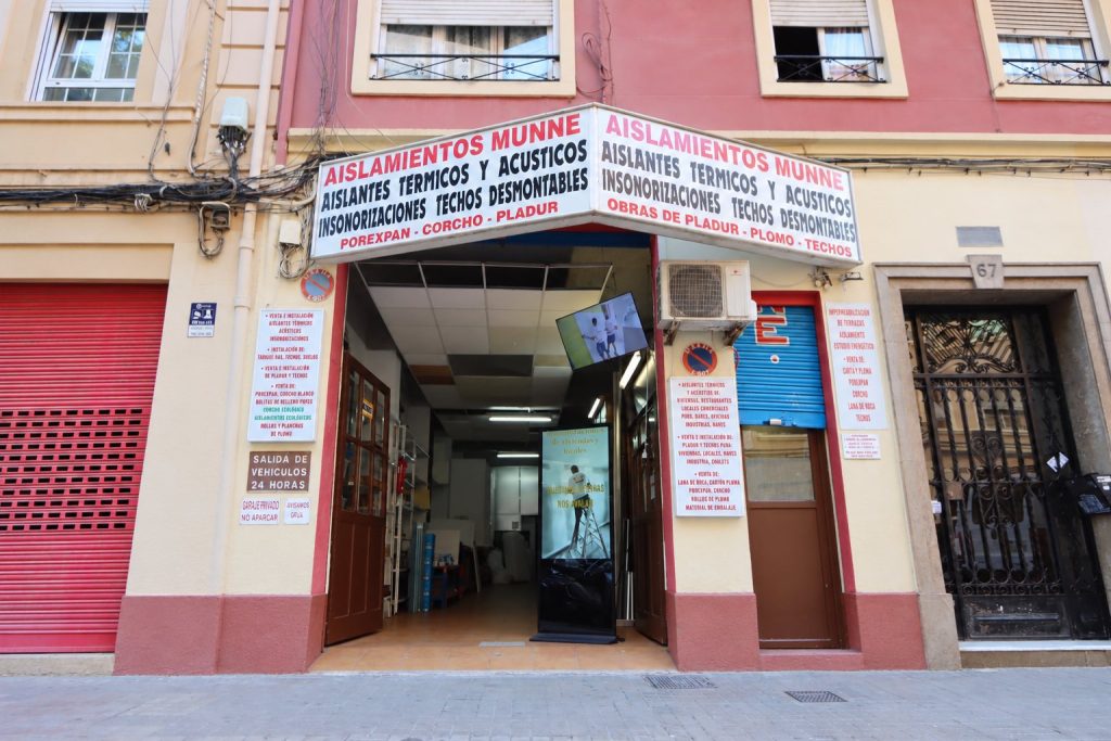 Tienda de aislamientos Munné en Calle Cuba 67, Valencia